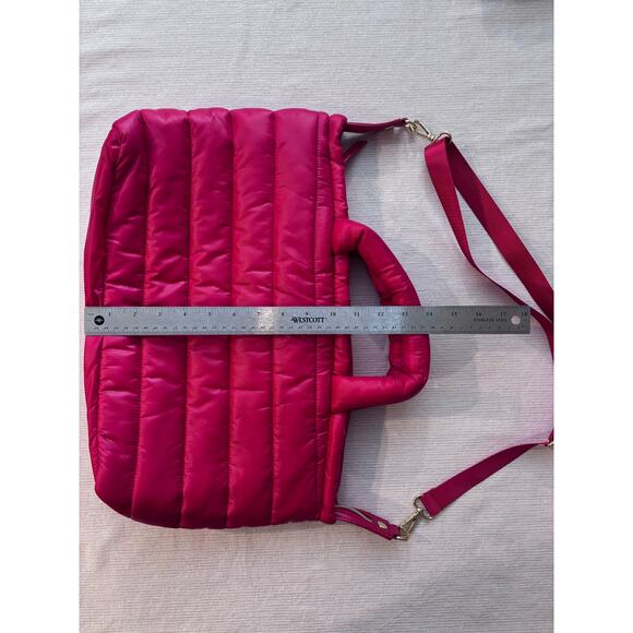 Estée Lauder Red Quilted Puffer Tote Bag Pink Interior with Adjustable Strap! - Picture 9 of 14
